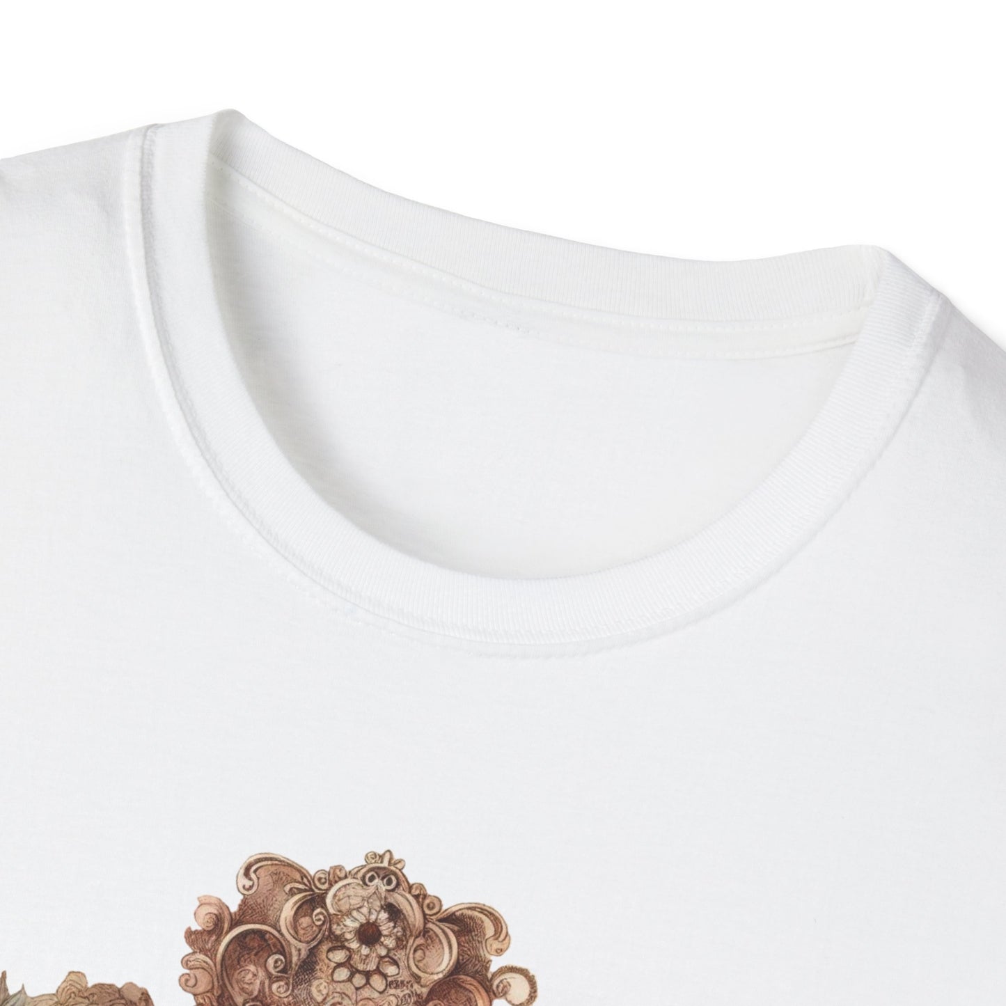 Vintage Inspired Tshirt, Women's Clothing, Lace Honey Bee Design, Gift for Her